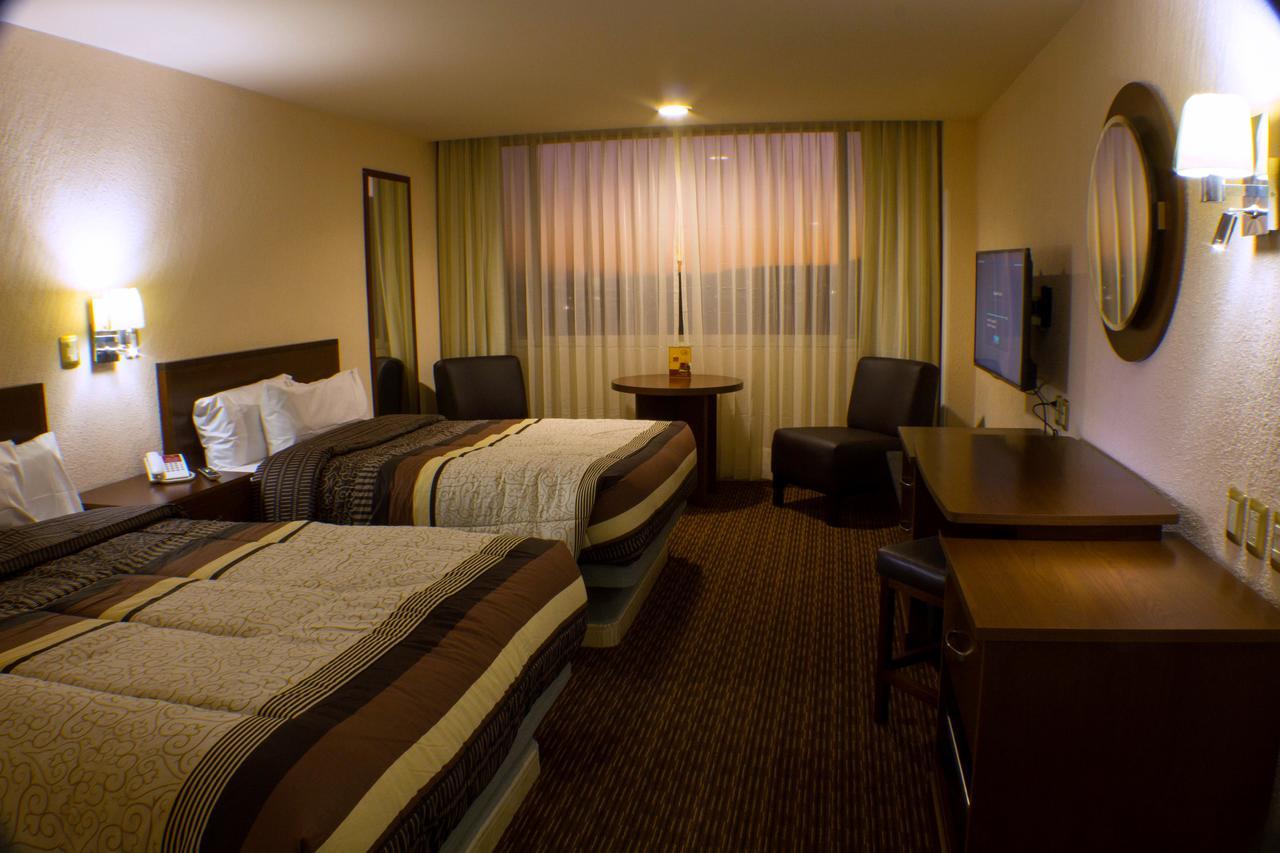 Hotel Real Plaza Aguascalientes Ngoại thất bức ảnh