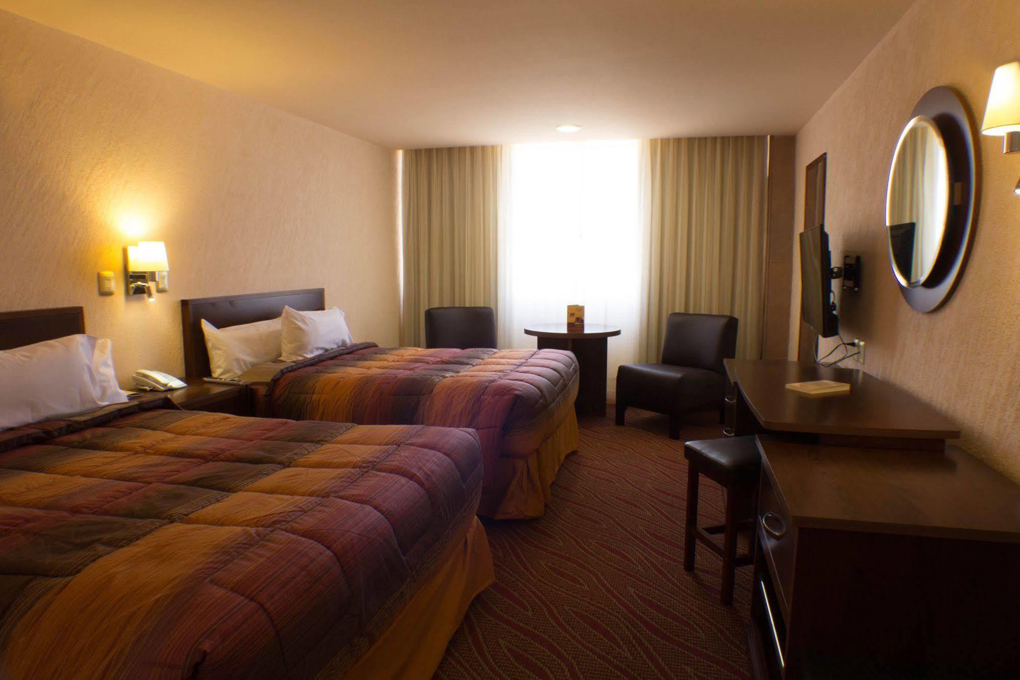 Hotel Real Plaza Aguascalientes Ngoại thất bức ảnh