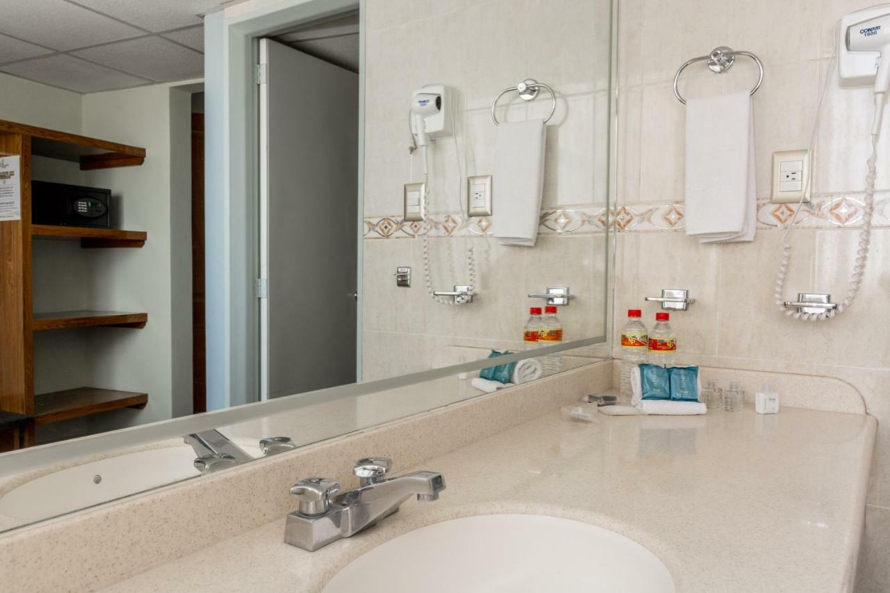 Hotel Real Plaza Aguascalientes Ngoại thất bức ảnh